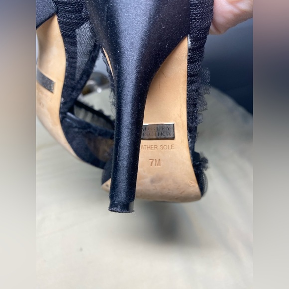 Badgley Mischka Heels - Picture 5 of 11